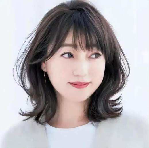 脸圆适合什么发型