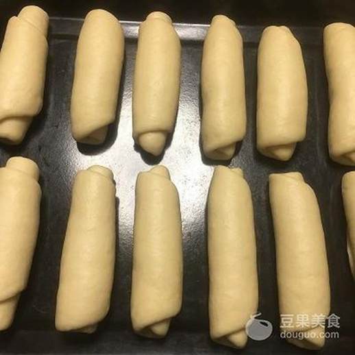 如何用烤箱做面包