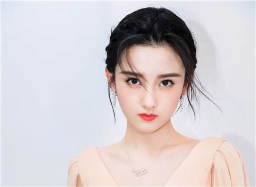 白羊女喜欢一个人的表现