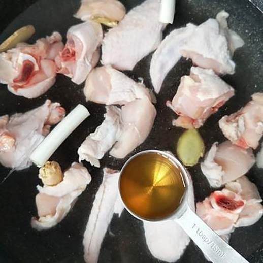 粉皮炖鸡的做法