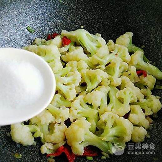 清炒菜花的家常做法