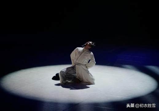 桃花潭水深千尺不及汪伦情
