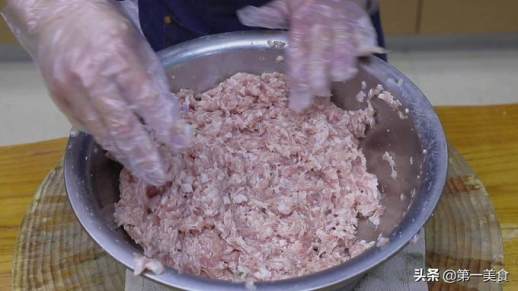 芹菜饺子馅的做法