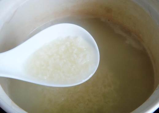 煮粥要放多少水