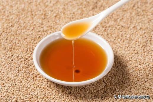 牙膏去除透明胶带的胶