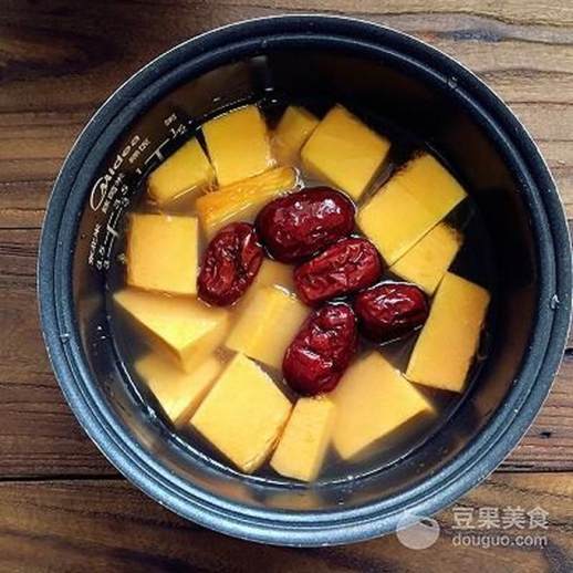 电饭煲煮小米粥的方法