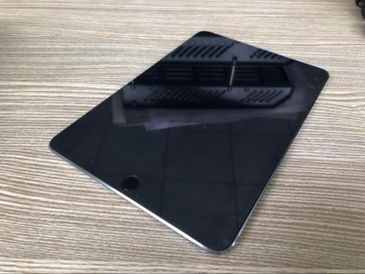 苹果iPad_mini4