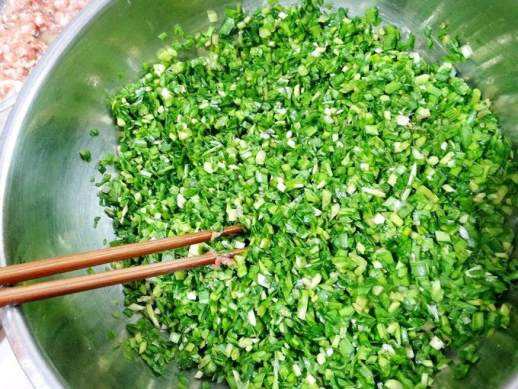 虾仁饺子馅的做法