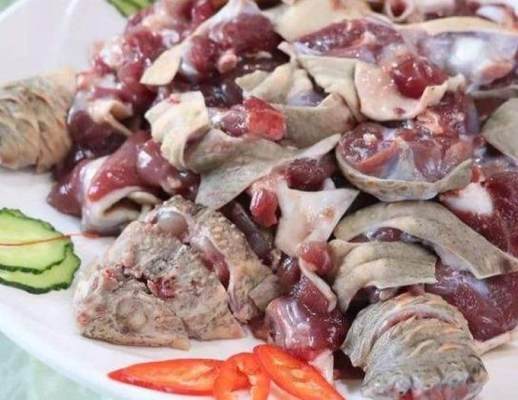 鳄龟吃什么食物