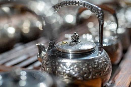 银杯子可以泡茶吗