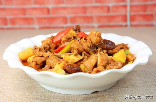 土豆香菇炖鸡块