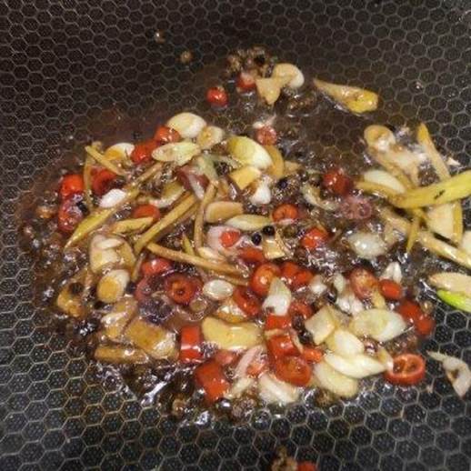 正宗麻辣虾尾的做法