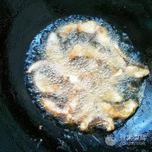 炸鱼的做法