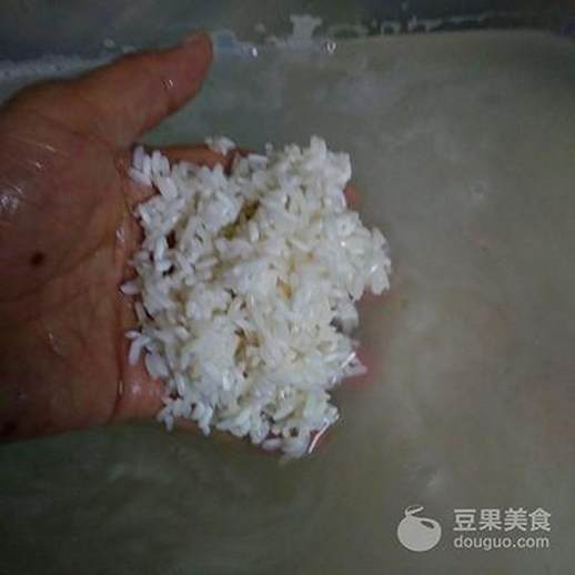 米酒汤圆的做法