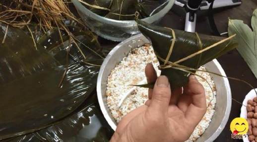 糯米粽子的家常做法