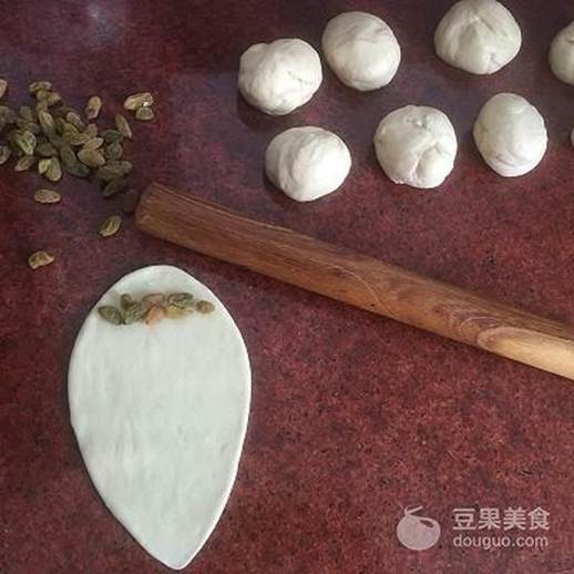 如何用烤箱做面包