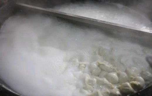 煮饺子一般煮多少分钟_煮饺子三滚三开口诀