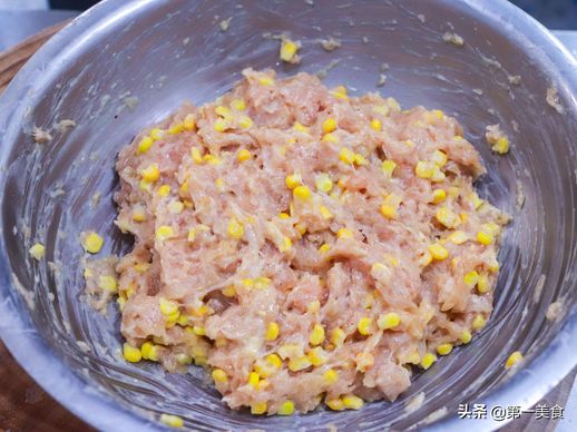 火腿肠制作_火腿怎么做好吃又简单的方法