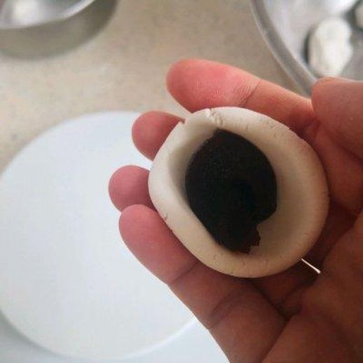 豆沙汤圆的做法_豆沙馅的汤圆好吃吗