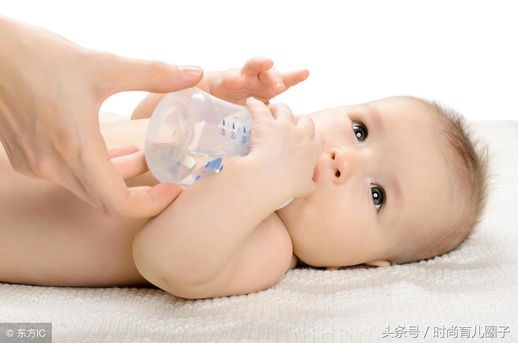 混合喂养几小时喂一次_母乳喂养一天喂几次