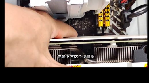 显卡怎么拆下来_显卡拆解教程