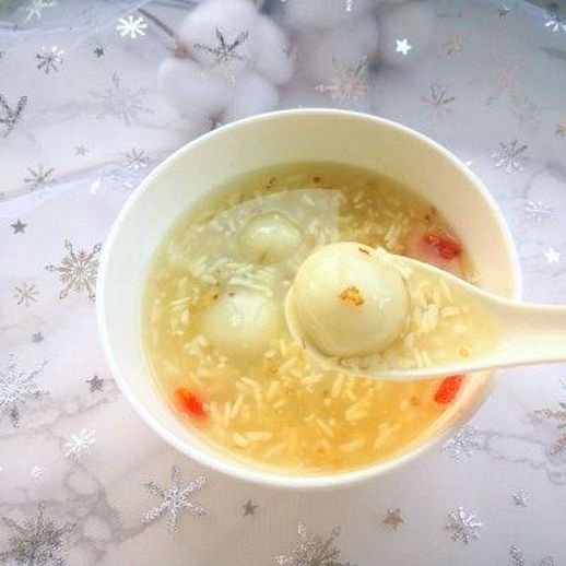 豆沙汤圆的做法_豆沙馅的汤圆好吃吗