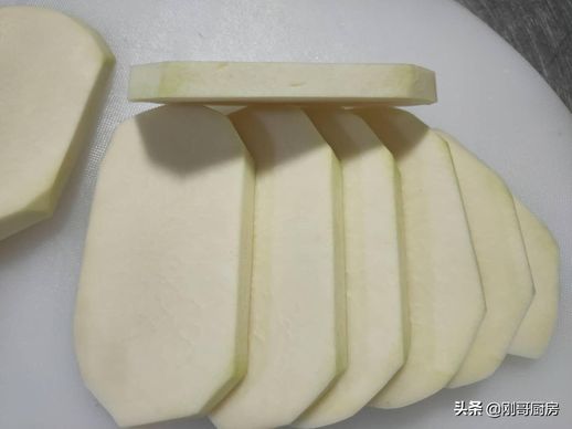 苤蓝咸菜的腌制方法_苤蓝咸菜怎么做