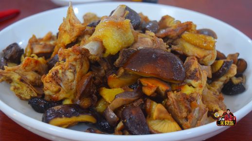 炒鸡肉怎么做好吃_鸡肉和什么炒比较好吃