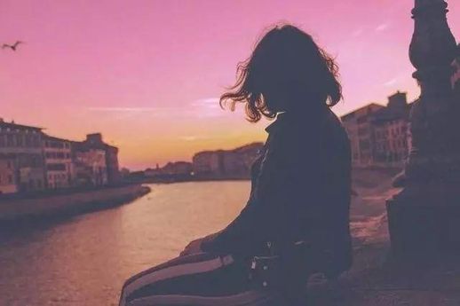 浪漫诗情画意的句子_表达爱意的诗句