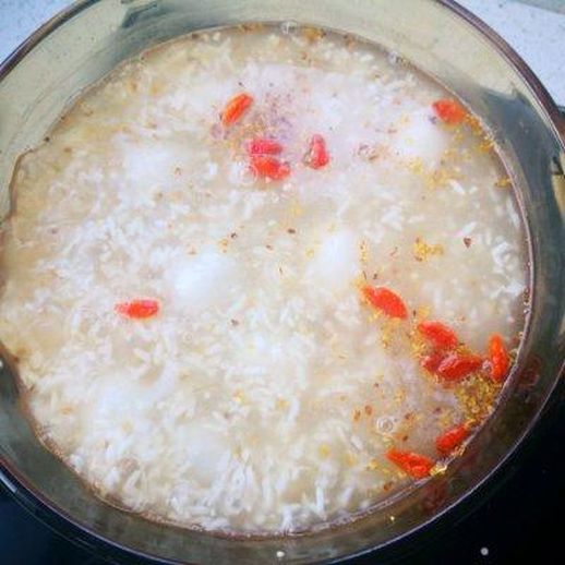 豆沙汤圆的做法_豆沙馅的汤圆好吃吗