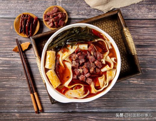 板面的做法和配料_正宗板面和面比例