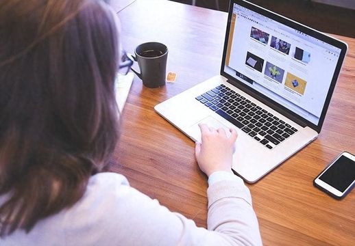 电脑太卡了怎么解决_台式电脑启动慢解决办法