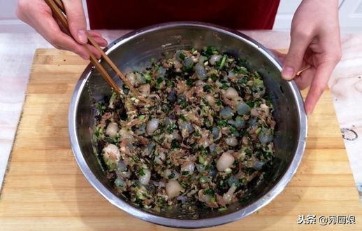 虾馅饺子的做法_虾饺馅的佳配方