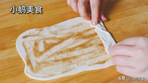 手抓饼的做法及配方_手抓饼的制作