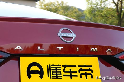 尼桑车型报价和图片_尼桑2厢车型大全
