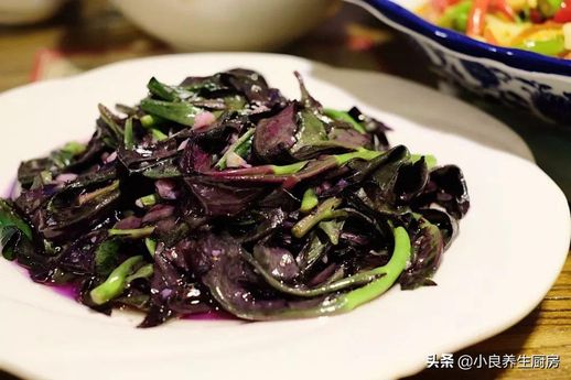 紫背菜的做法_紫背菜的做法窍门