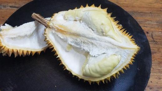 榴莲炖鸡的做法_榴莲炖鸡真的很补吗