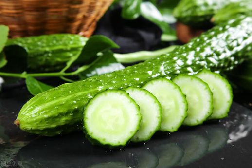 低热量食物一览表图片_热量低的水果排名