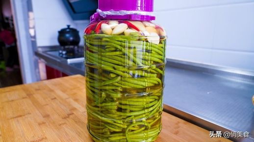 家常酸豆角的腌制方法_酸豆角的腌制方法简单