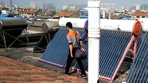 平板太阳能热水器_平板太阳能热水器室内安装
