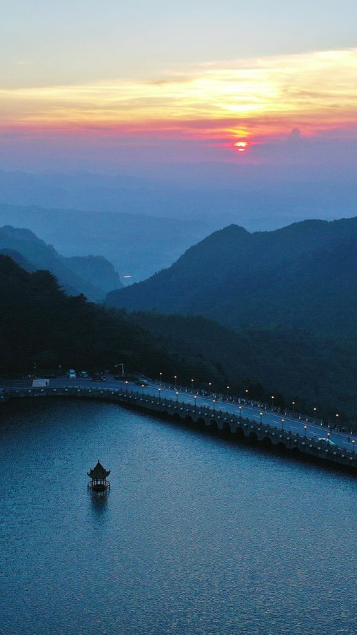 庐山如琴湖_庐山必去的三个景点