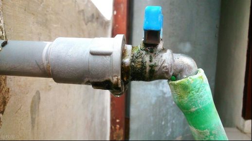 全自动洗衣机怎么放水_自动洗衣机使用方法怎么放水