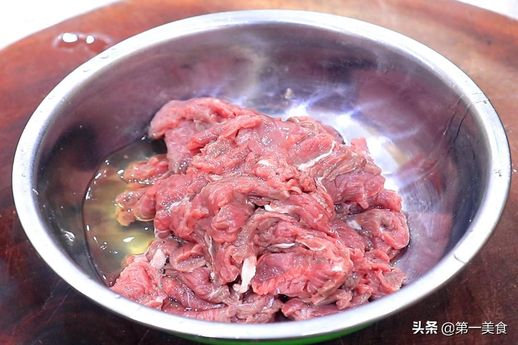 牛肉怎么做_牛腱子的营养价值