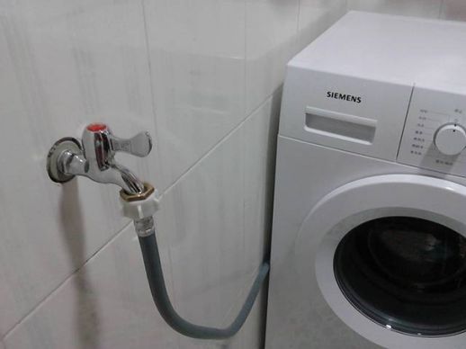 全自动洗衣机怎么放水_自动洗衣机使用方法怎么放水