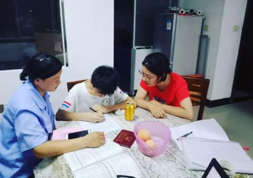 初中同学录_初中同学录毕业赠言200字