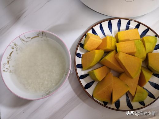 大米南瓜粥的做法_牛肉大米粥的做法