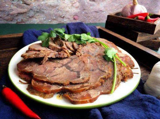 牛腱子肉怎么做好吃_牛腱牛肉的图片
