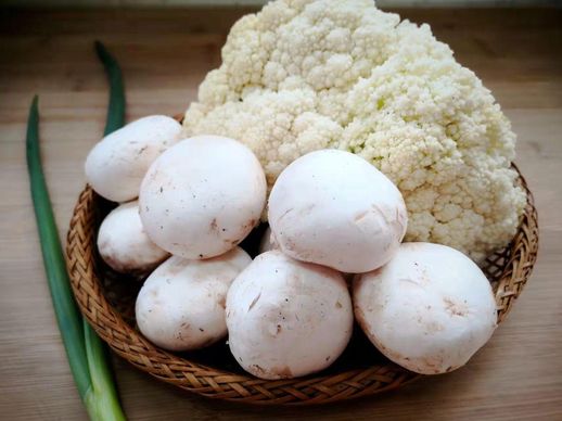 菜花和什么一起炒好吃_菜花和啥搭配炒佳