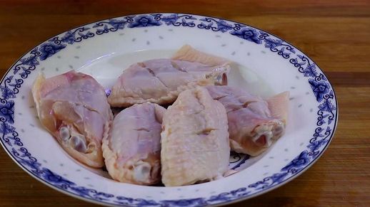 鸡翅中怎么做好吃_鸡翅中怎么做好吃又香又嫩的