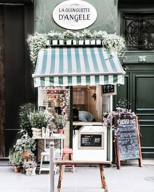 新手如何开花店_小花店一个月利润